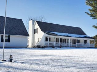 11777 Gibbs Rd, Springport, MI 49284