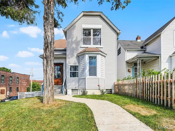 5123 Wicklow Pl, Saint Louis, MO 63111