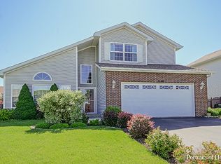 2108 Gray Hawk Dr, Plainfield, IL 60586