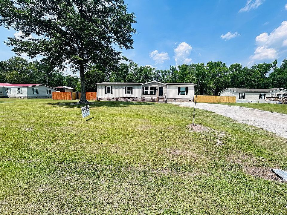 1st image of 490 Meadow Ln