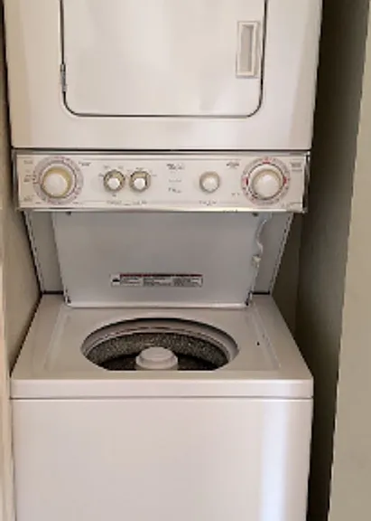 Lassen Villa Apartments — Photo 39