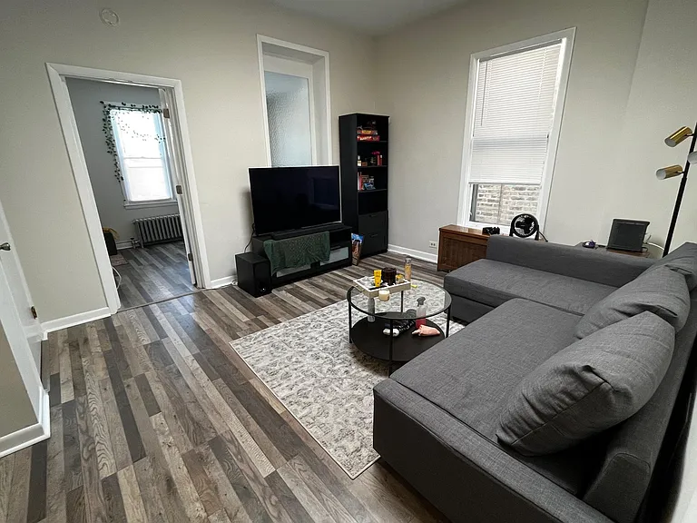1514 W Wilson Ave #3R — Photo 8