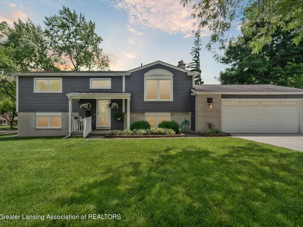 2714 Heights Ave, Lansing, MI 48912