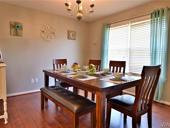 5th image of 14768 Meadow Creek Ln