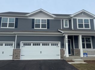 729 Kentshire Cir, Elgin, IL 60124