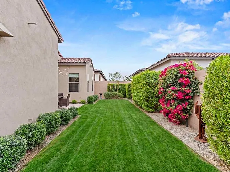 17244 W Vacaville St — Photo 4