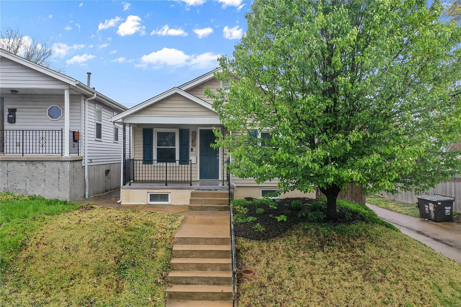 3476 Macklind Ave photo 1