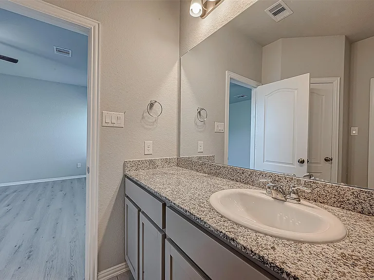 31803 Wellington Pass — Photo 38