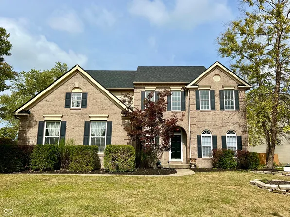 13849 Dearborn Cir, Fishers, IN 46038