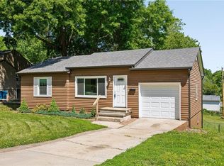 748 Hillside Ave, Liberty, MO 64068