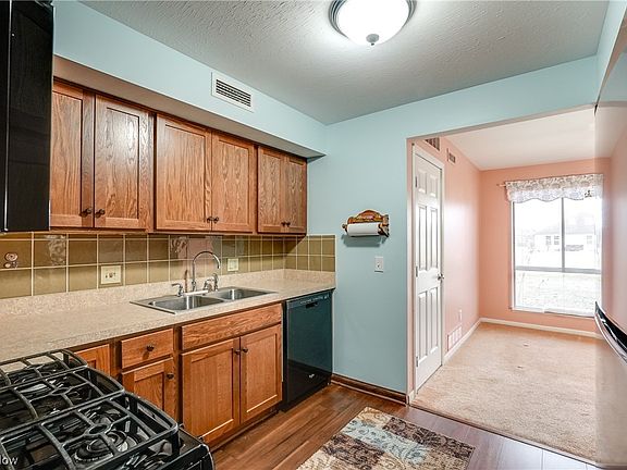 4th image of 6320 Greenwood Pkwy APT 502
