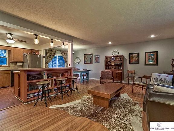 3rd image of 1003 Fawn Pkwy