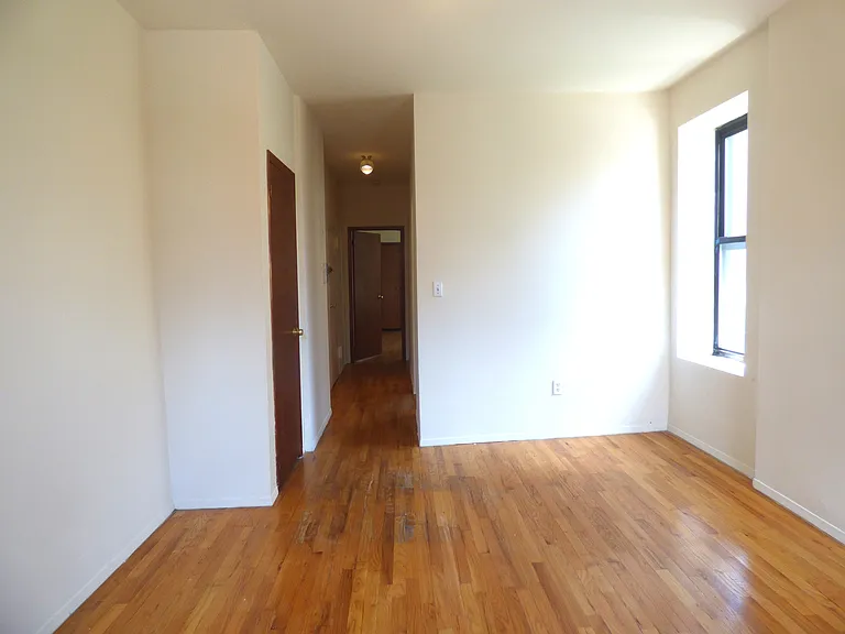 501 E 85th St #5B — Photo 4