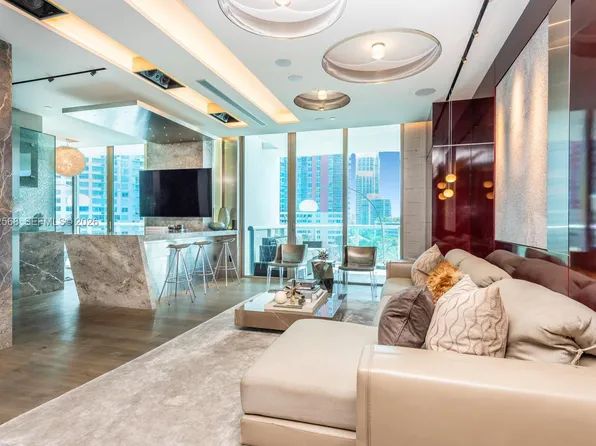 50 S Pointe Dr APT 905, Miami Beach, FL 33139