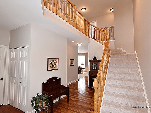 5th image of 842 Hathaway Ct