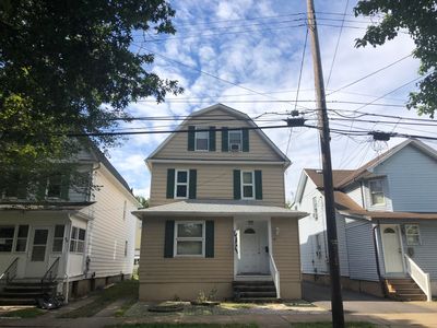 97 Church St, Kingston, PA, 18704