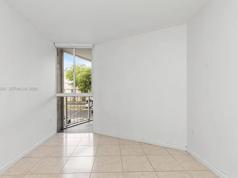 6995 NW 186th St #E202 — Photo 26