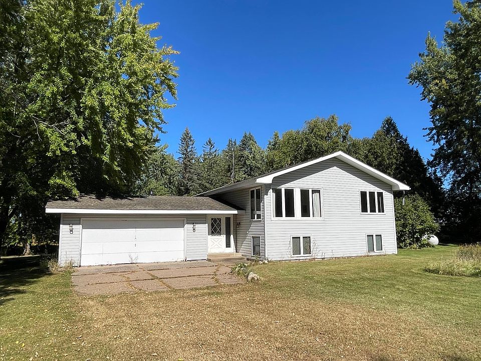 1st image of 801 401st Ave NW