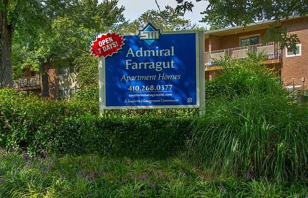 Admiral Farragut — Photo 14