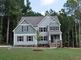 30 E Banbury Rd, Zebulon, NC 27597