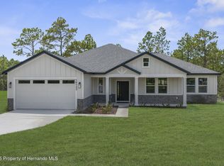 16133 Penn State Rd, Weeki Wachee, FL 34614