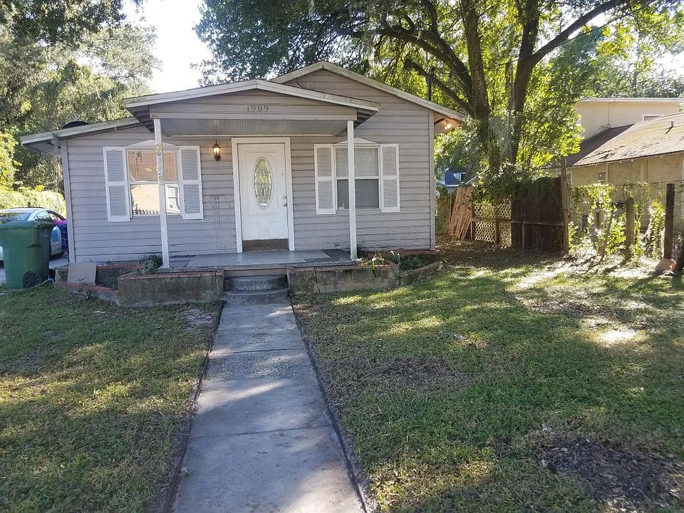 HOME FOR RENT