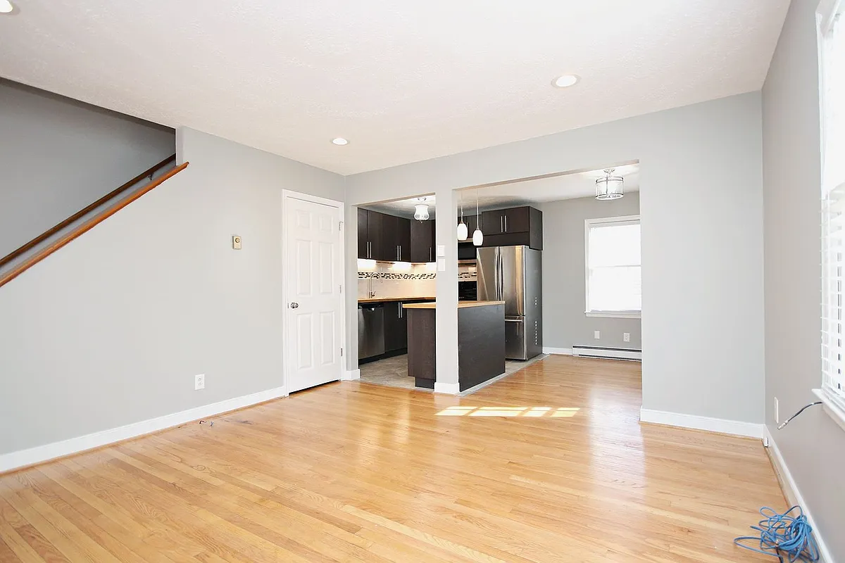 Building Photo - 110 Olinda Dr #B