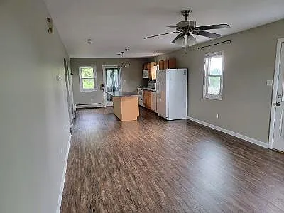 58 Franklin St — Photo 3
