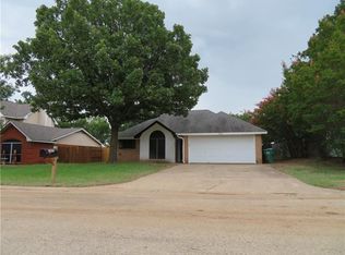 3000 Howard Ct, Denton, TX 76209
