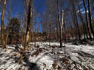 12 E Lake Rd, Madison, PA 18444