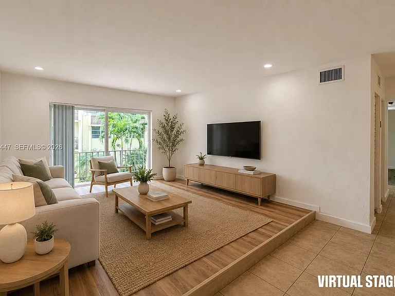 13898 SW 90th Ave #204 — Photo 1