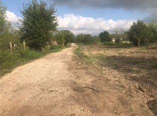 8245 Linden Rd, Del Valle, TX 78617