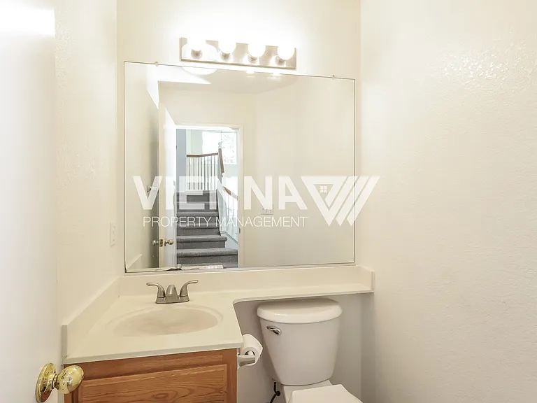8263 Windwood Way — Photo 18