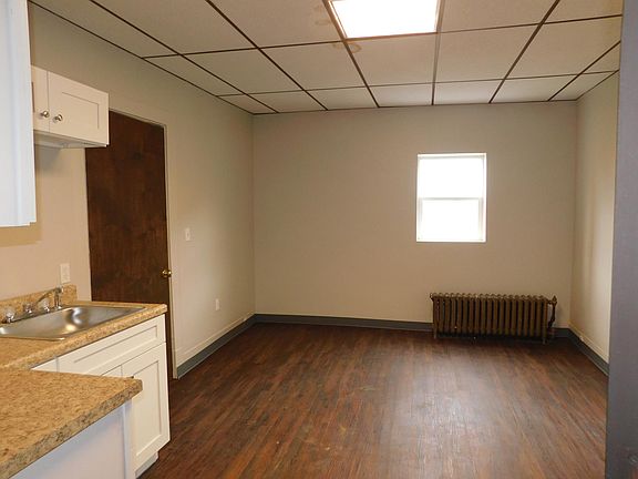 2nd image of 118 S Pittsburgh St #2