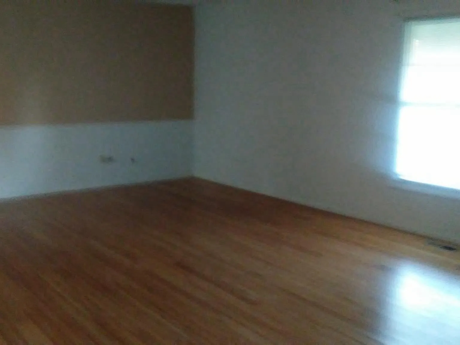 4 bed, 1.5 bath, 1500 sqft, $1,740 — Photo 3