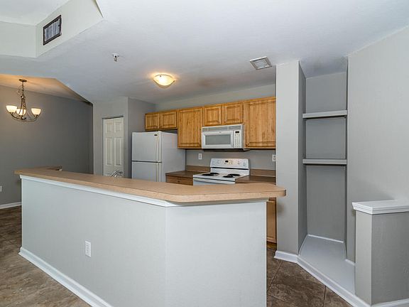 4th image of 440 S Villa San Marco Dr Unit 104