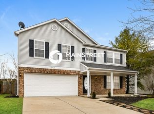 9919 Orange Blossom Trl, Fishers, IN 46038
