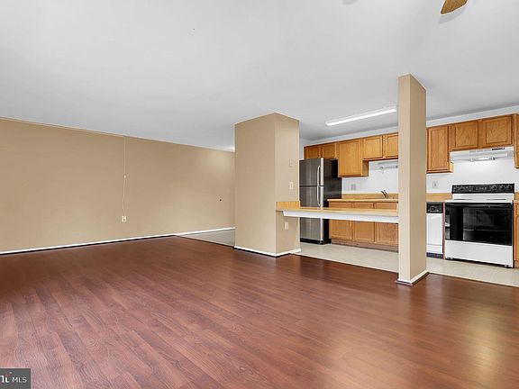 5th image of 19625 Gunners Branch Rd #932