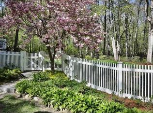 12 Regency Dr, Bedford, NH 03110