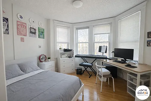 Hemenway St Photo 1