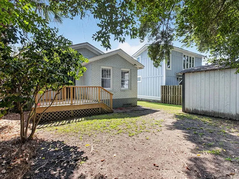 831 Rutledge Ave — Photo 3