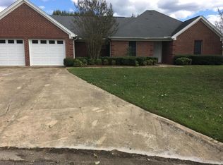 2095 Modeannia St, Tupelo, MS 38801