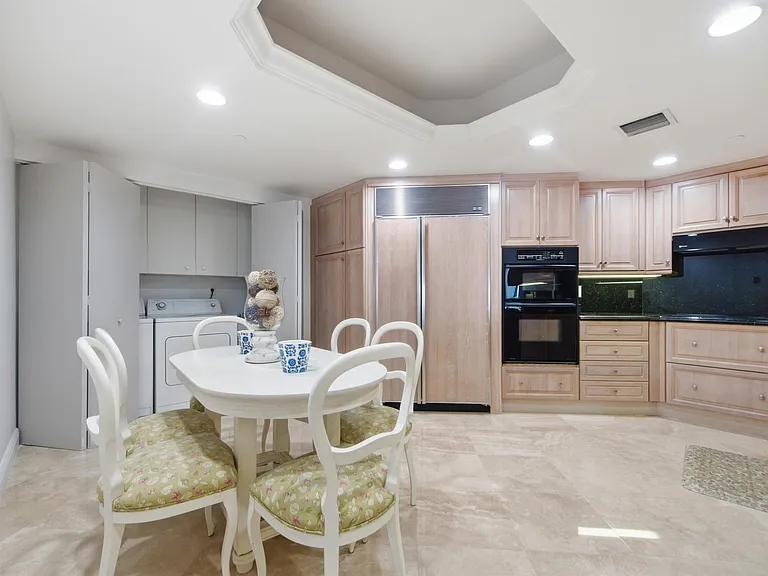 9595 Collins Ave #N10I — Photo 25