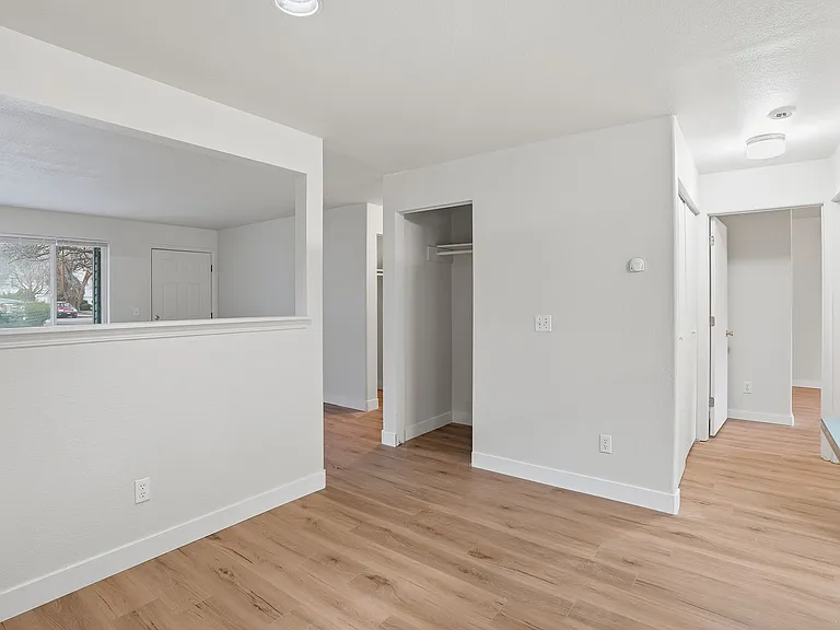 3446 W Lilac Ct #D — Photo 9