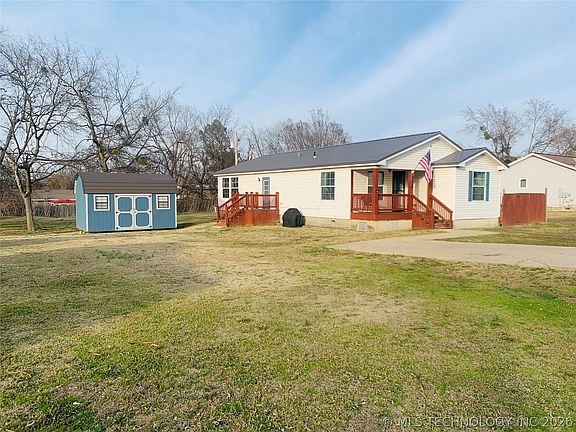 4th image of 711 W Tyler Ave