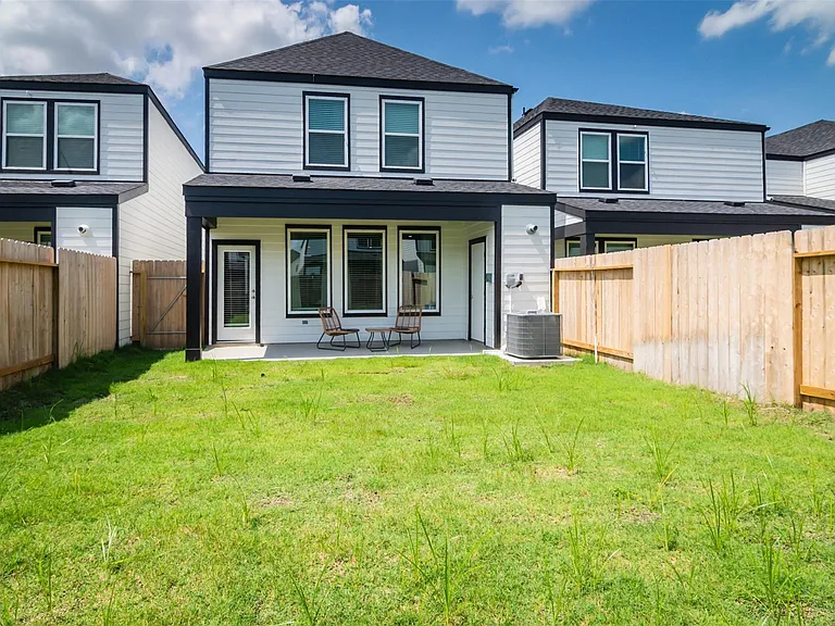 3208 Rainwood Gate Dr — Photo 37