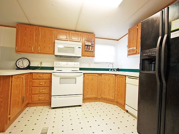4th image of 244 Lem Bruner Ln