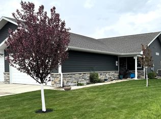 1418 W 20th Ave, Mitchell, SD 57301