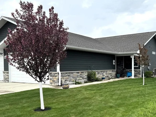 1418 W 20th Ave, Mitchell, SD 57301