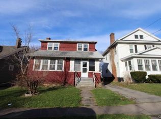 124 Malverne Dr, Syracuse, NY 13208